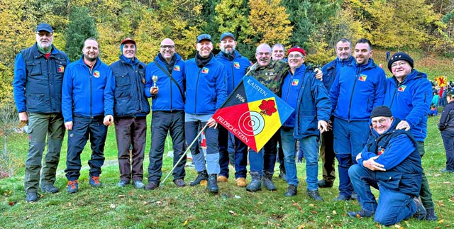 Teilnehmer der Feldschützengesellschaft Kaisten am Rütlischiessen 2025 und Schlachtenbummler. Foto: zVg