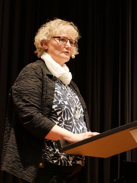 Gemeinderätin Bernadette Ankli nahm die Sportlerehrungen vor.