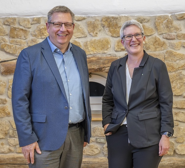 Wechsel im Präsidium von Françoise Moser zu Robert Schmid. Foto: Patrick Schwarb