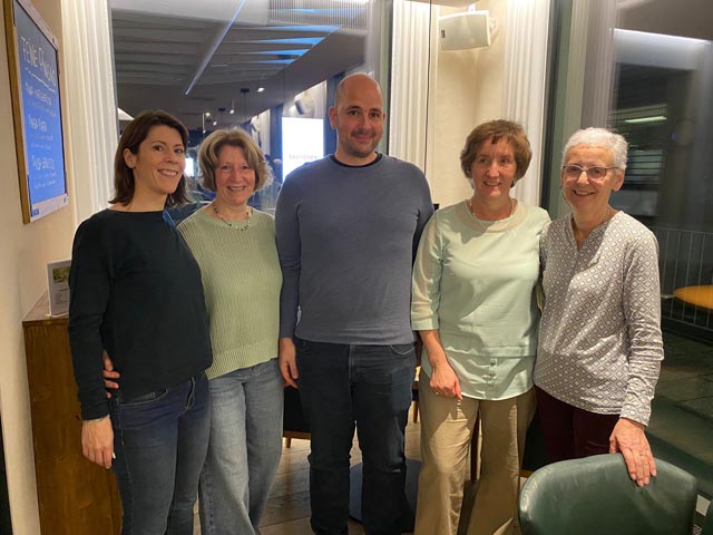 Die Vorstandsdamen mit dem Neumitglied (von links): Sandra Sutter, Silvia Fischer, Daniele Procopio, Elke Kohlbrenner, Pia Stadelmann. Foto: zVg