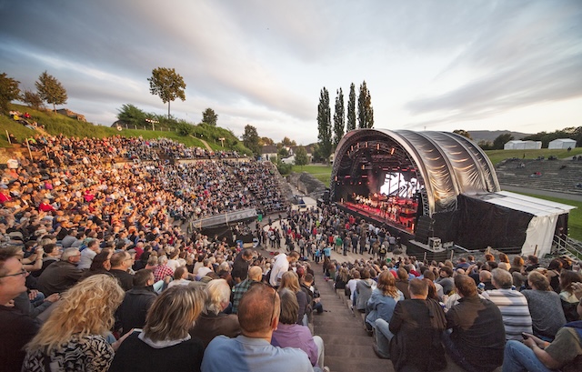 Abendstimmung beim Konzert im römischen Theater. Foto: © Augusta Raurica