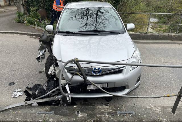 Bei diesem Selbstunfall in Sissach wurde niemand verletzt.