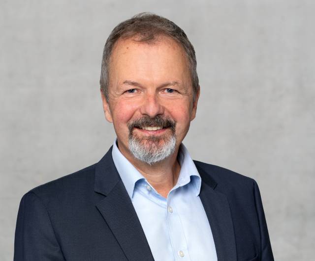 Geschäftsführer Dr. Hans Urs Schneeberger